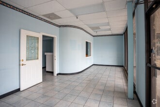 4802-4930 Fairmont Pky, Pasadena, TX for sale Interior Photo- Image 1 of 1