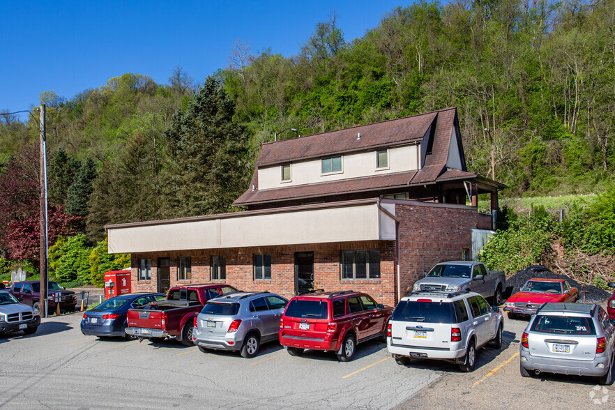 362 Baldwin Rd, Pittsburgh, PA for lease - Building Photo - Image 1 of 2