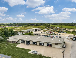 Plus de détails pour 14685 Old Frio City Rd, Lytle, TX - Industriel à louer