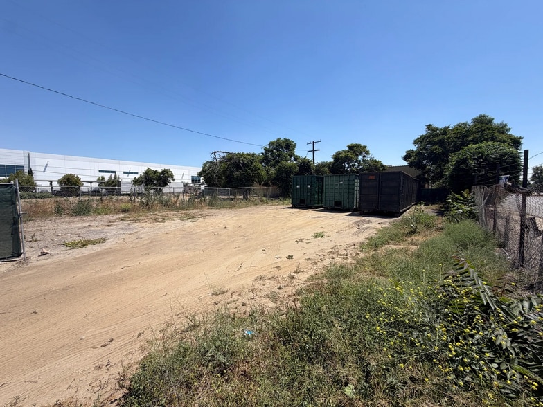 815 S Caldwell Ave, Ontario, CA for sale - Building Photo - Image 3 of 7