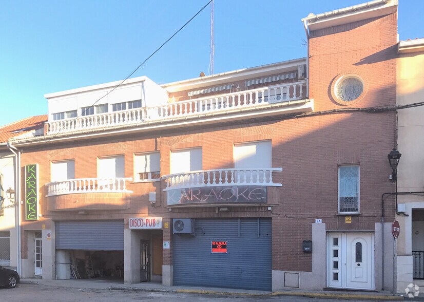 Calle Jacinto Benavente, 24, Villarejo de Salvanés, Madrid for lease - Primary Photo - Image 1 of 1