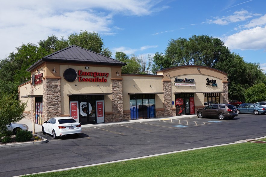 968 W South Jordan Pky, South Jordan, UT à louer - Photo du bâtiment - Image 3 de 10