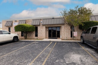 12150 Valliant St, San Antonio, TX for lease Interior Photo- Image 2 of 11