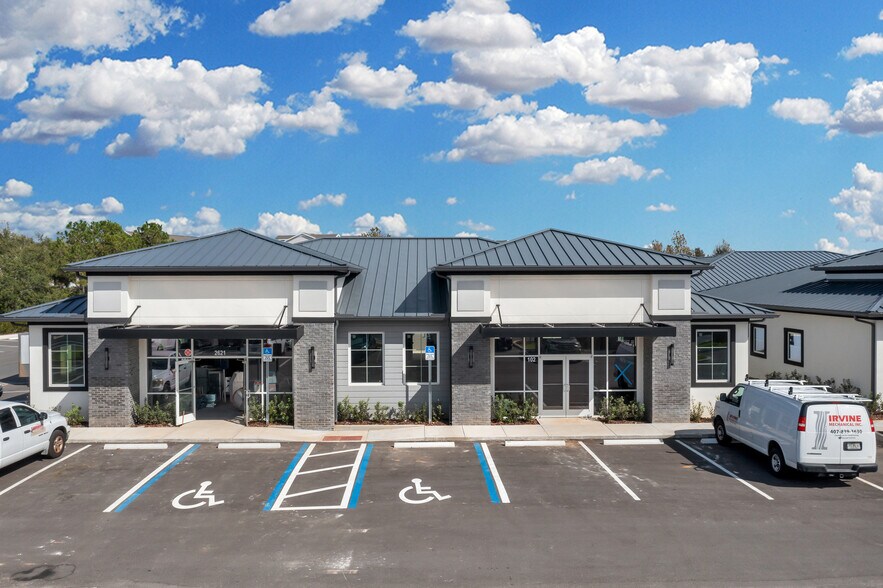 2621 S US Highway 27, Clermont, FL à louer - Photo du bâtiment - Image 1 de 5