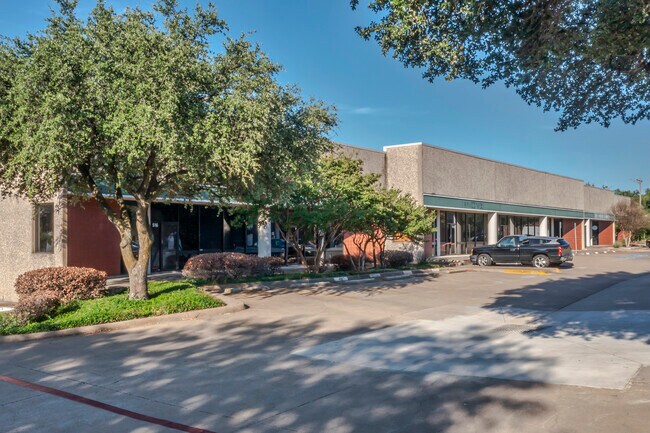 Plus de détails pour 850 N Dorothy Dr, Richardson, TX - Local d'activités, Industriel à louer