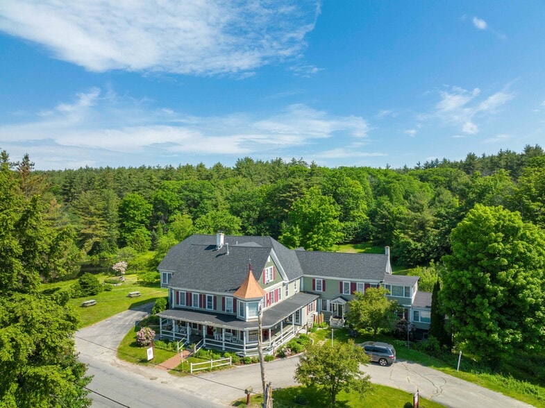 67 Pleasant View Rd, Bradford, NH à vendre - Photo du bâtiment - Image 1 de 49