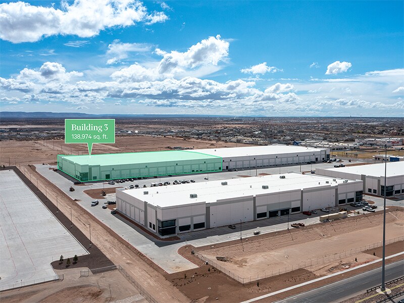 1740 Joe Battle Blvd, El Paso, TX à louer Photo du bâtiment- Image 1 de 2
