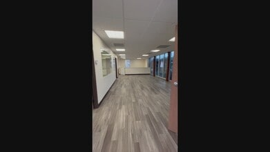 678 S Indian Hill Blvd, Claremont, CA à louer - Vidéo sur l’inscription commerciale 