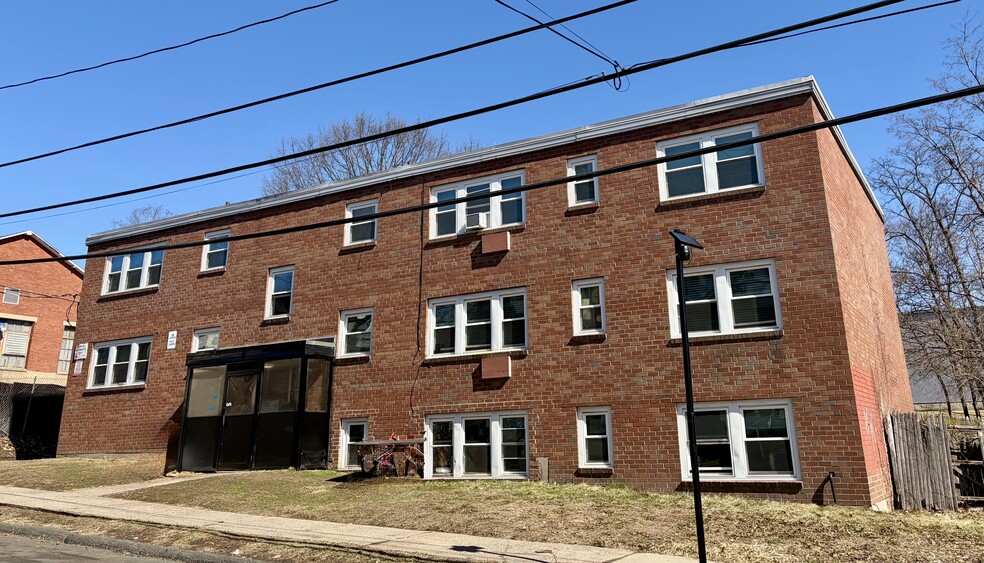 16-20 Henry St, Hartford, CT for sale - Primary Photo - Image 1 of 18