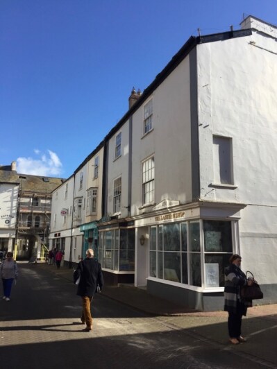 4-5 New St, Sidmouth à louer - Photo du bâtiment - Image 3 de 3