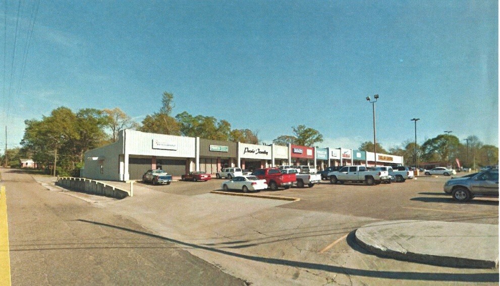 176 Shelby Speights Dr, Purvis, MS à louer Photo principale- Image 1 de 2