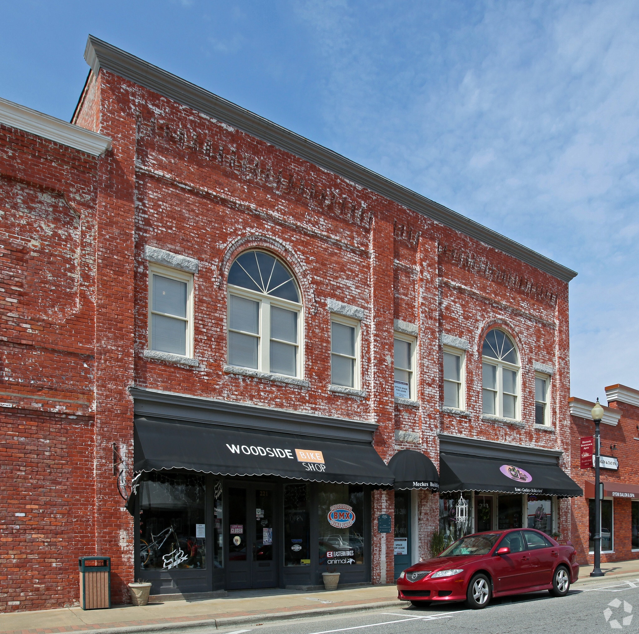 221-223 N Salem St, Apex, NC for lease Building Photo- Image 1 of 9
