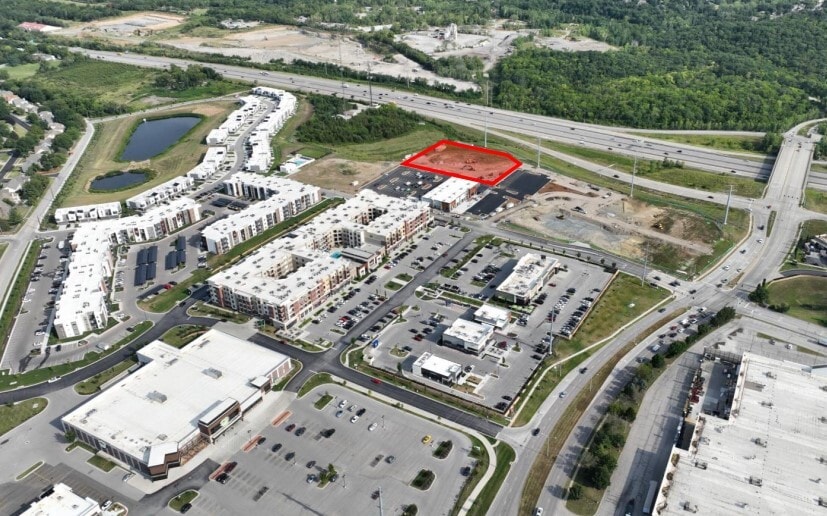 1030 NW Pryor Rd, Lee's Summit, MO à louer - Photo du bâtiment - Image 1 de 4