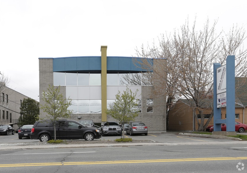 581 Rue Notre-Dame, Repentigny, QC for sale - Building Photo - Image 3 of 6