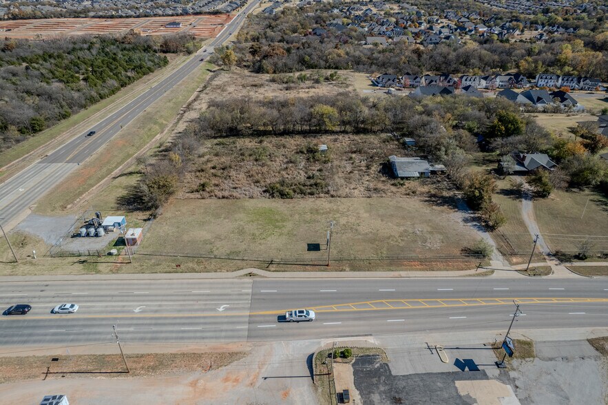 3521 N Porter Ave, Norman, OK for sale - Building Photo - Image 2 of 5