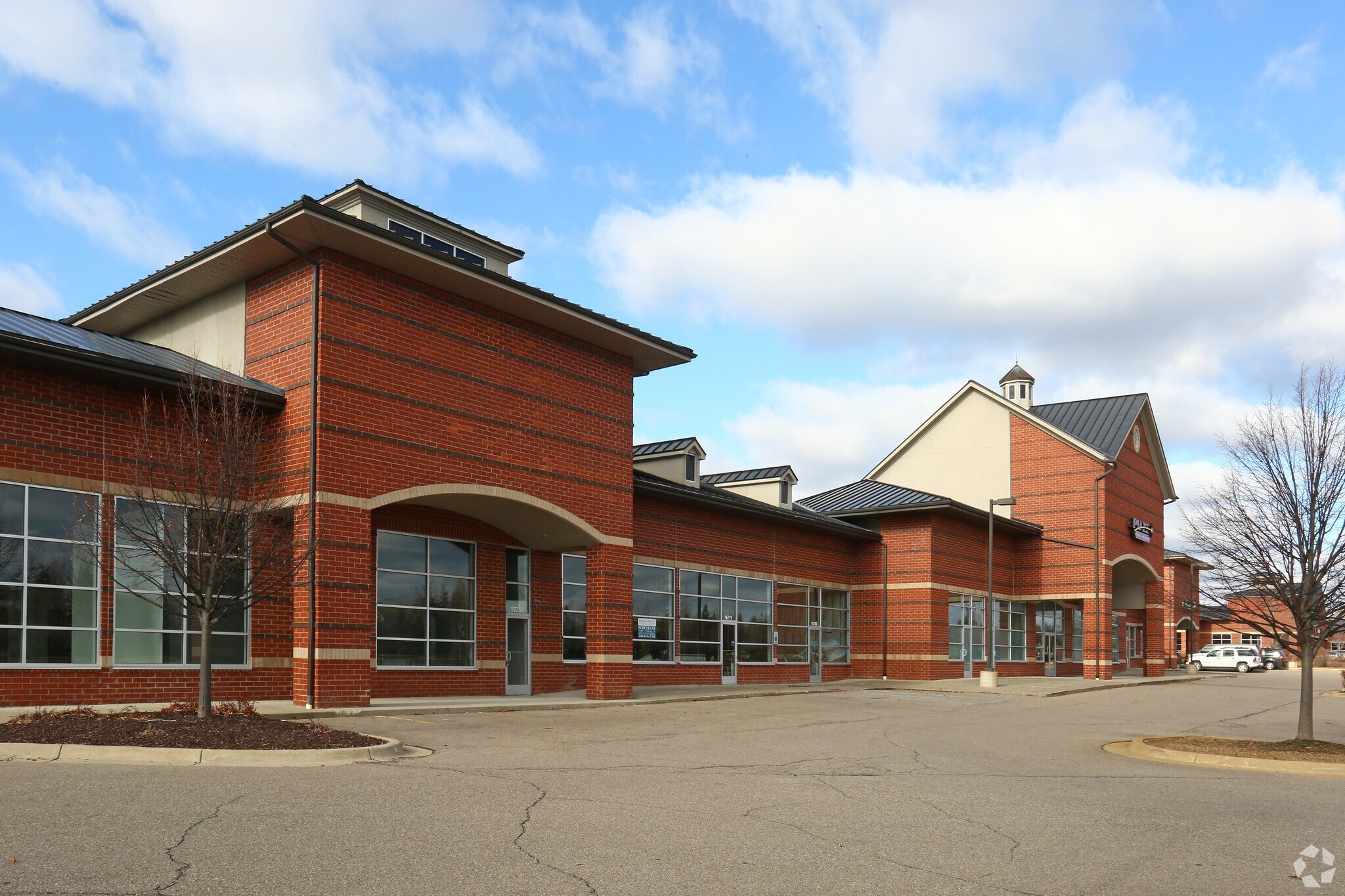16635-17043 Ridge Rd, Northville, MI for lease Primary Photo- Image 1 of 14