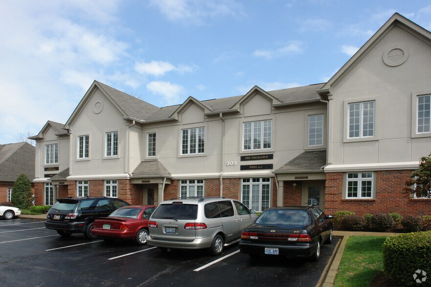 303 Middletown Pky, Louisville, KY à vendre - Photo du bâtiment - Image 2 de 32
