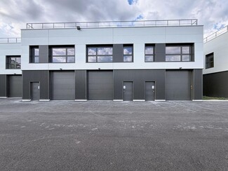 More details for 203 Avenue Franklin Roosevelt, Décines-Charpieu - Flex for Lease