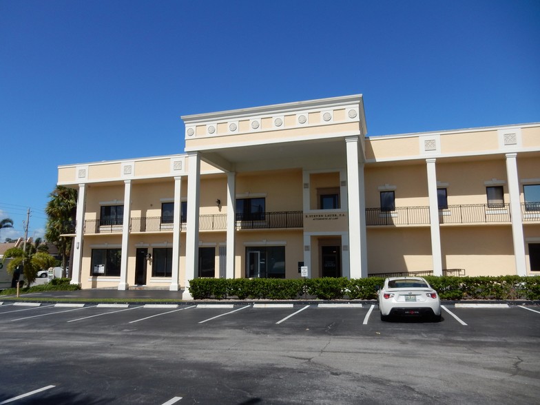 3402-3426 Ocean Dr, Vero Beach, FL for sale - Building Photo - Image 1 of 1