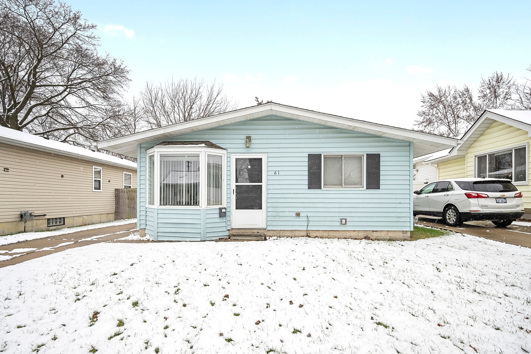 15687 Ash Ave, Eastpointe, MI for sale Primary Photo- Image 1 of 18