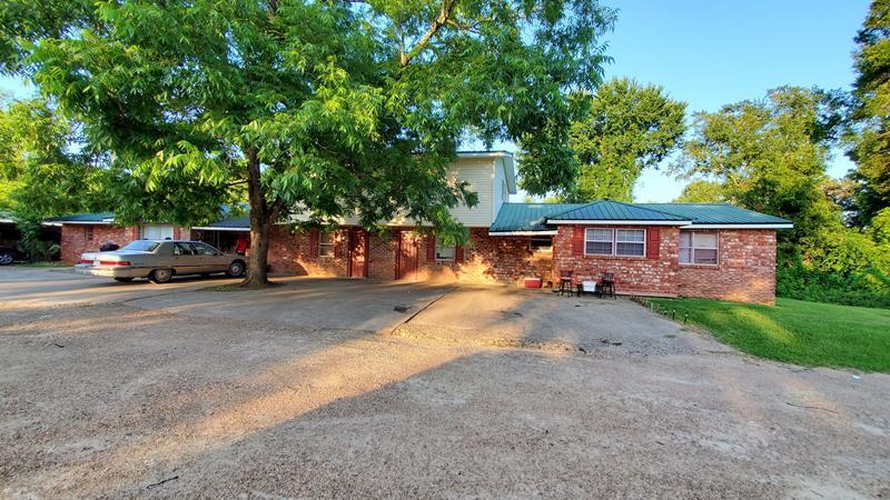 209 Pennington St, Brookhaven, MS à vendre - Photo principale - Image 1 de 1