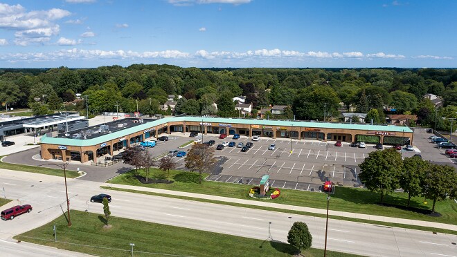 3614-3674 Rochester Rd, Troy, MI à louer Photo du bâtiment- Image 1 de 9