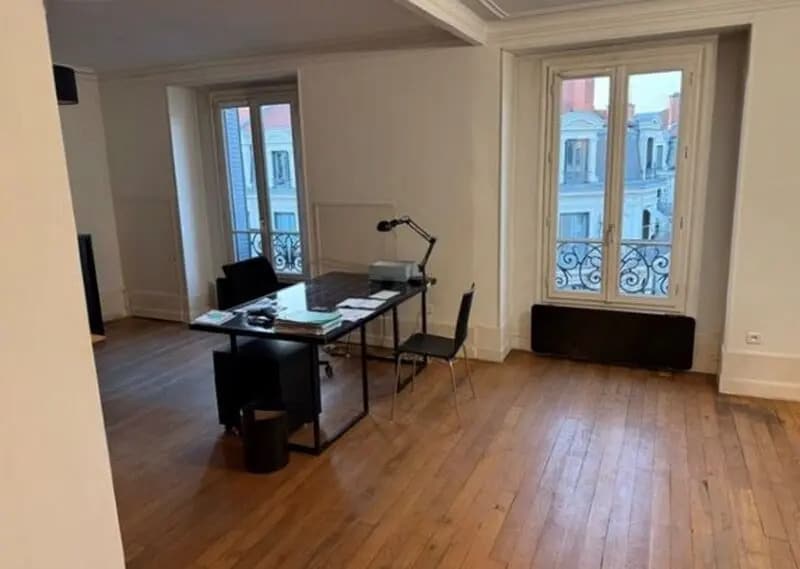 Bureau dans Lyon à louer - Photo intérieure - Image 2 de 8