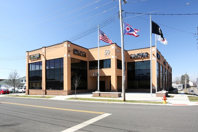 Plus de détails pour 50 North Ave NE, Massillon, OH - Bureau à vendre