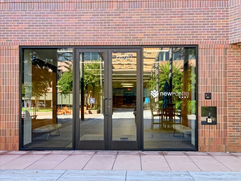 12020 Sunrise Valley Dr, Reston, VA à louer - Photo du bâtiment - Image 3 de 11