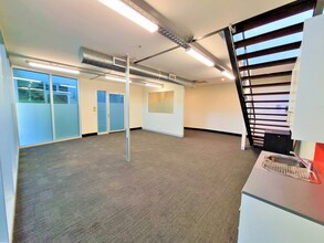 115-117 Old Pittwater Rd, Northern Beaches for lease Interior Photo- Image 1 of 7