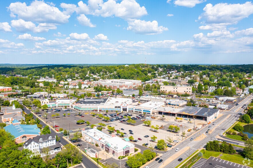 102 Park Ave, Willow Grove, PA for lease - Aerial - Image 2 of 20