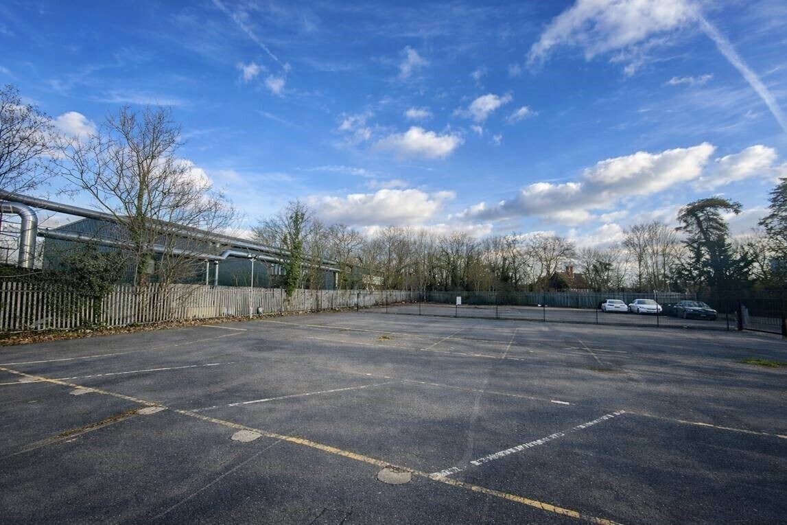 Tolpits Ln, Watford for lease Building Photo- Image 1 of 16