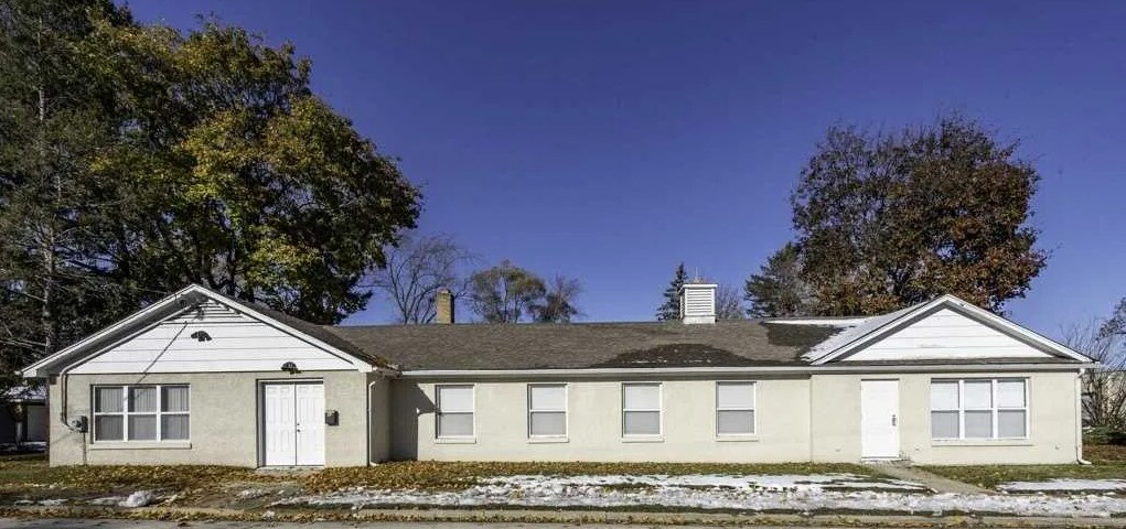 2218 Hebron Ave, Zion, IL à vendre Photo principale- Image 1 de 2