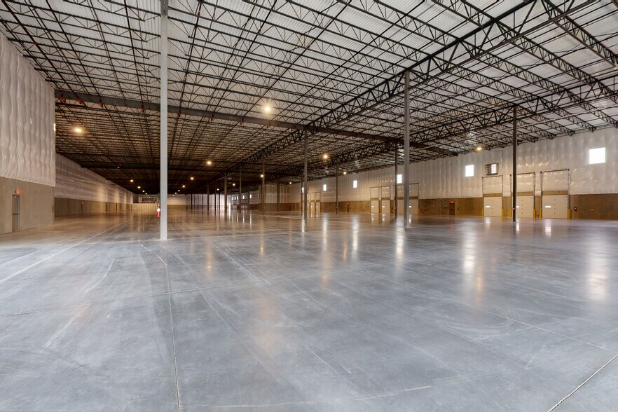 6401 Foxley Rd, Upper Marlboro, MD à louer - Numérisation 3D de Matterport - Image 2 de 16