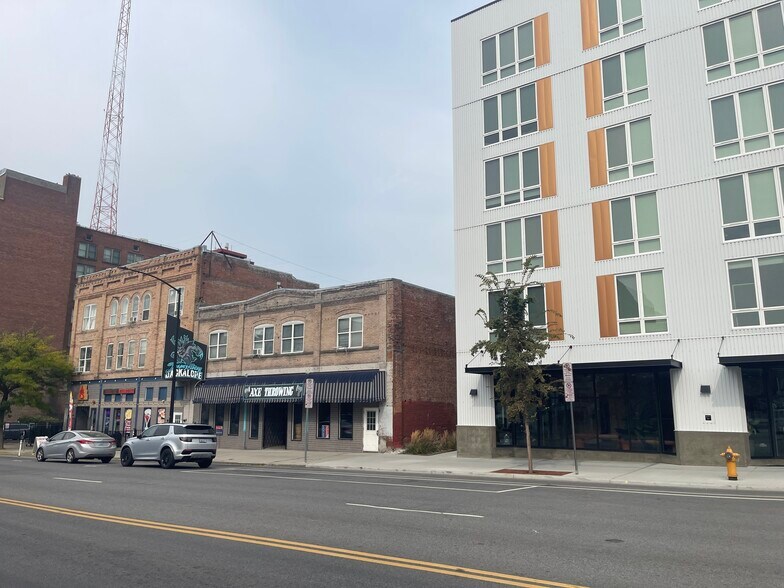 226 W Riverside Ave, Spokane, WA à louer - Photo du bâtiment - Image 3 de 6