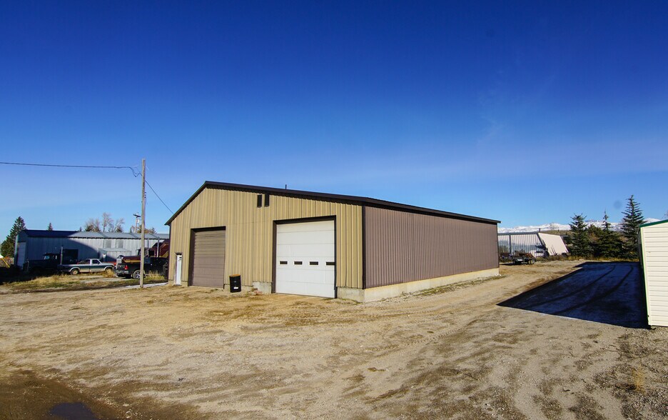 6101 S 2nd St, Tetonia, ID à vendre - Photo du bâtiment - Image 2 de 43