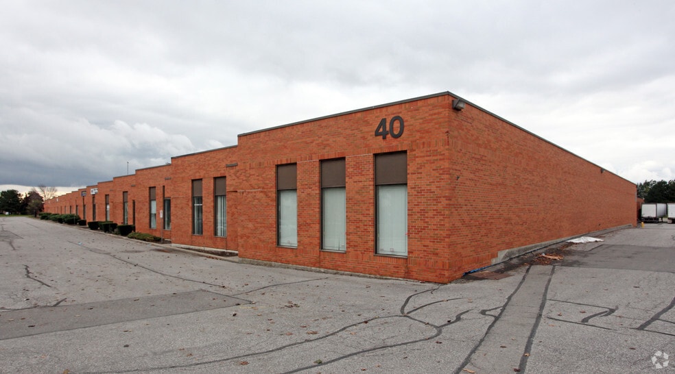 40 North Rivermede Rd, Concord, ON for lease - Primary Photo - Image 1 of 4