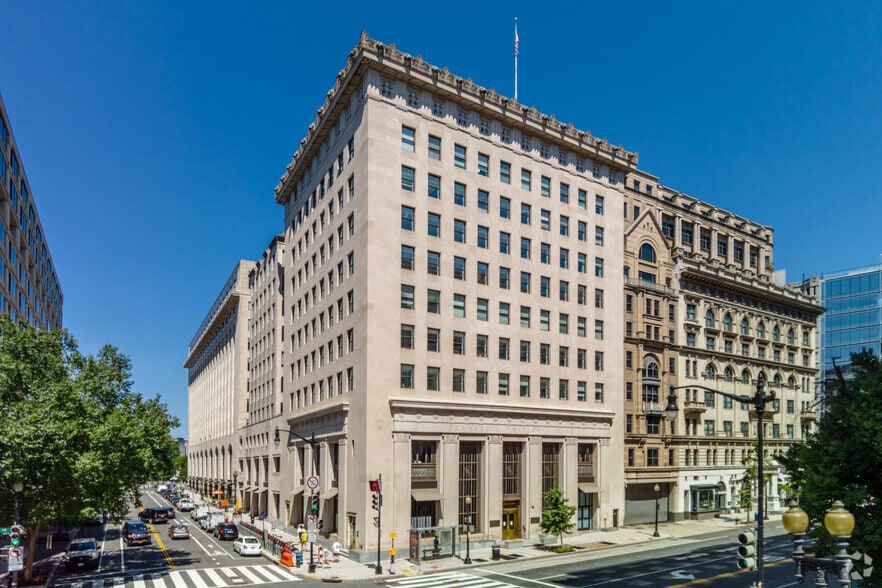 700 14th St NW, Washington, DC à louer - Photo du bâtiment - Image 1 de 9