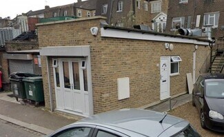 Plus de détails pour 3b Cockfosters Rd, Barnet - Bureau à louer