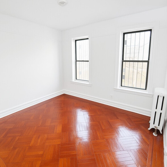 324 91st St, Brooklyn, NY for sale - Building Photo - Image 3 of 12