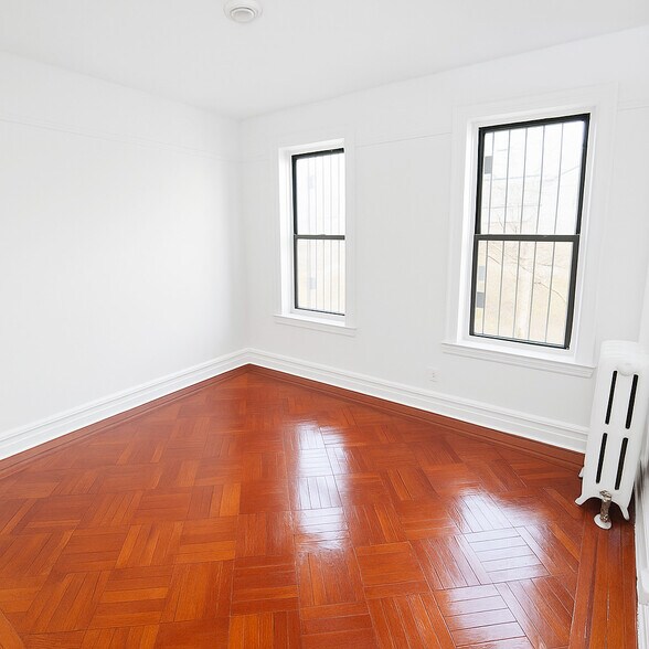 324 91st St, Brooklyn, NY à vendre - Photo du bâtiment - Image 3 de 12