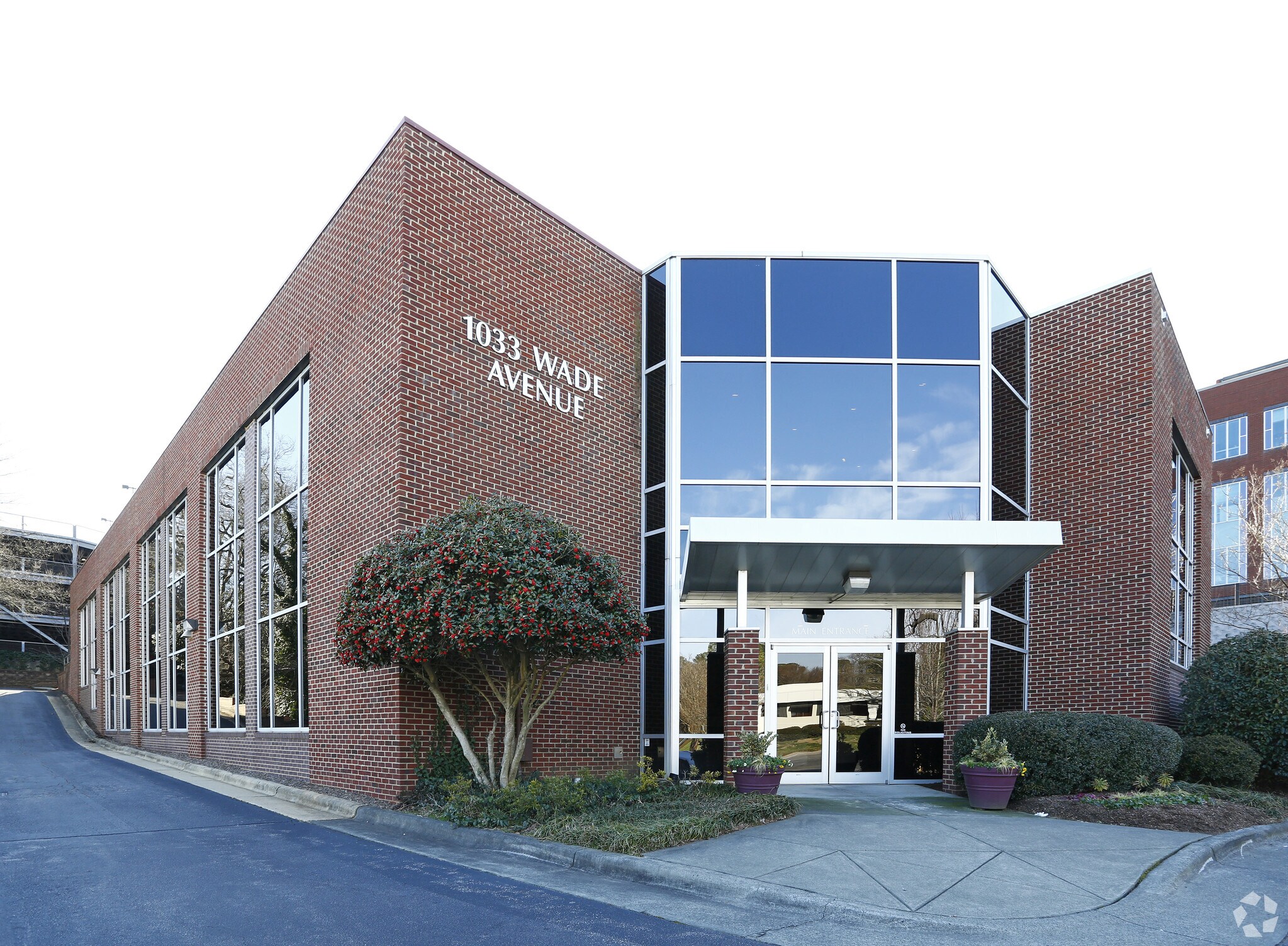 1033 Wade Ave, Raleigh, NC à vendre Photo principale- Image 1 de 14