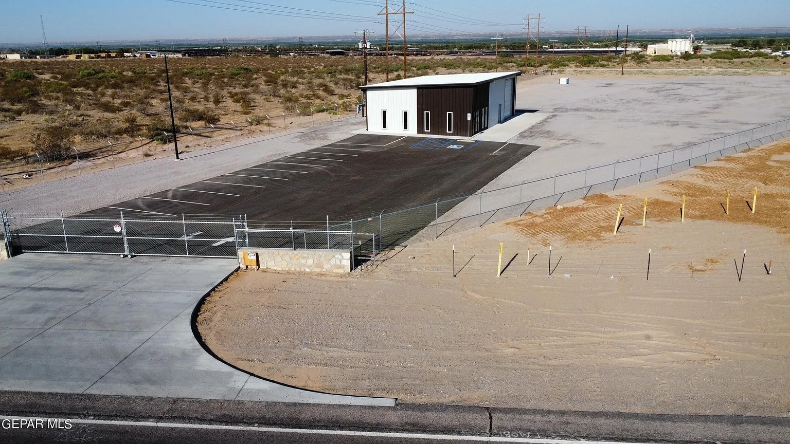 22950 Stern dr, Anthony, NM for lease Primary Photo- Image 1 of 15