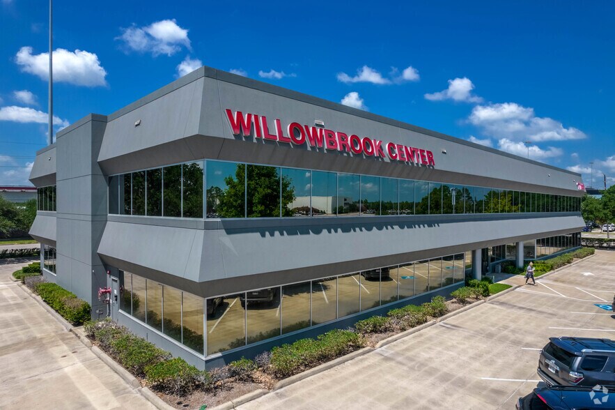 17200 SH 249, Houston, TX for lease - Primary Photo - Image 1 of 16