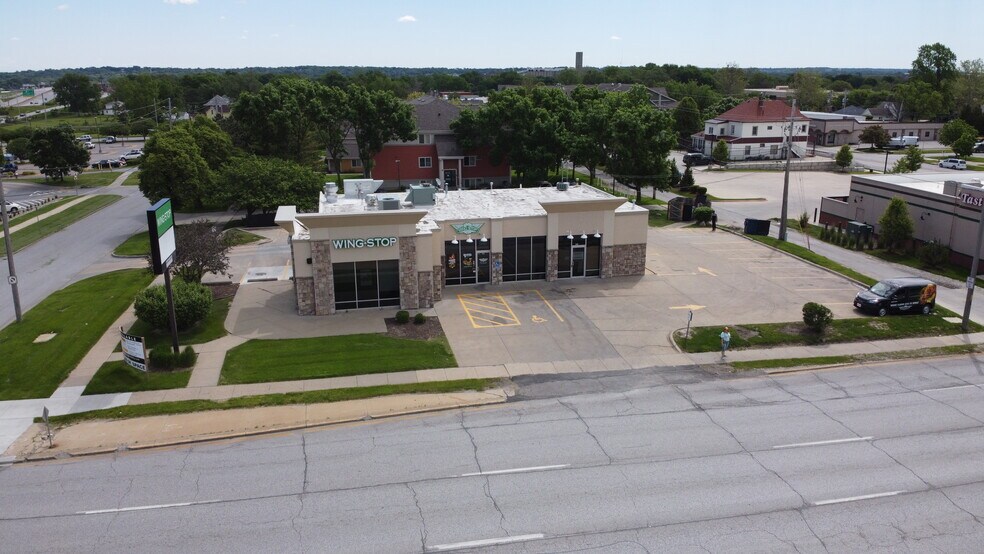 521 E 14th St, Des Moines, IA à vendre - Photo du bâtiment - Image 3 de 9