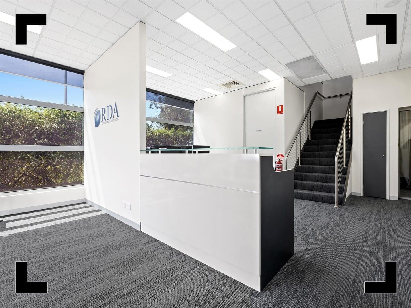 15 Ricketts Rd, MOUNT WAVERLEY à louer Photo intérieure- Image 1 de 3