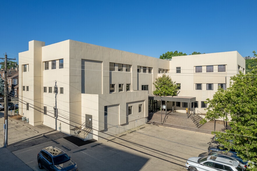 525 W 5th St, Covington, KY for sale - Primary Photo - Image 1 of 5