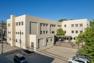 Plus de détails pour 525 W 5th St, Covington, KY - Bureau à vendre