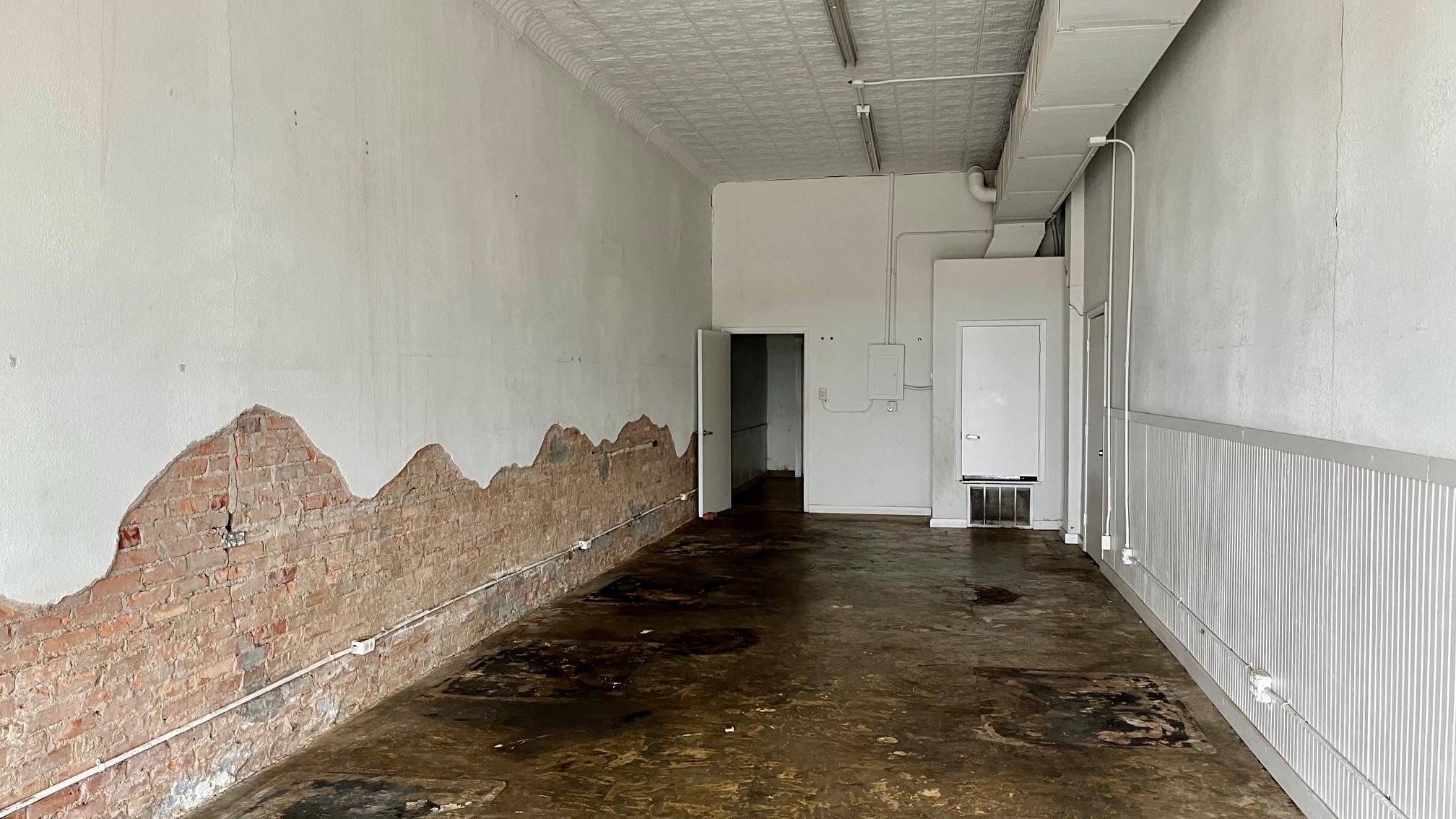 6523-6709 E Lancaster Ave, Fort Worth, TX for lease Interior Photo- Image 1 of 3