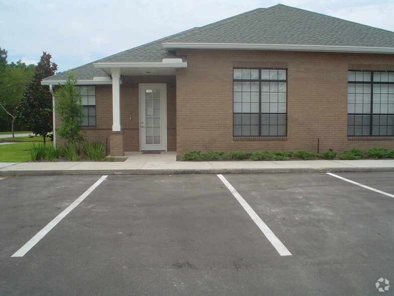 10175 Fortune Pky, Jacksonville, FL for lease - Building Photo - Image 2 of 18
